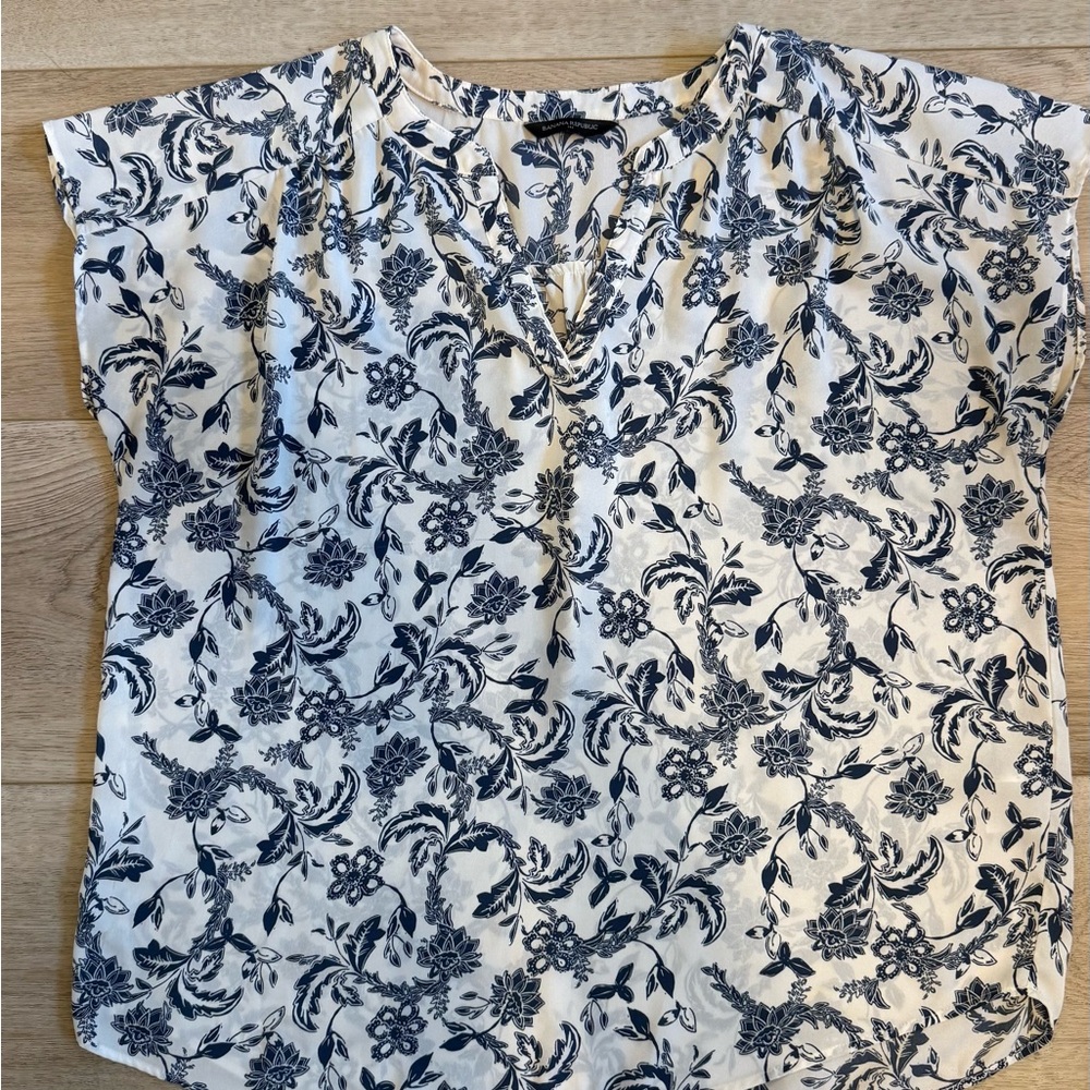 Banana Republic Blue Boxy Blouse with Mandarin Collar